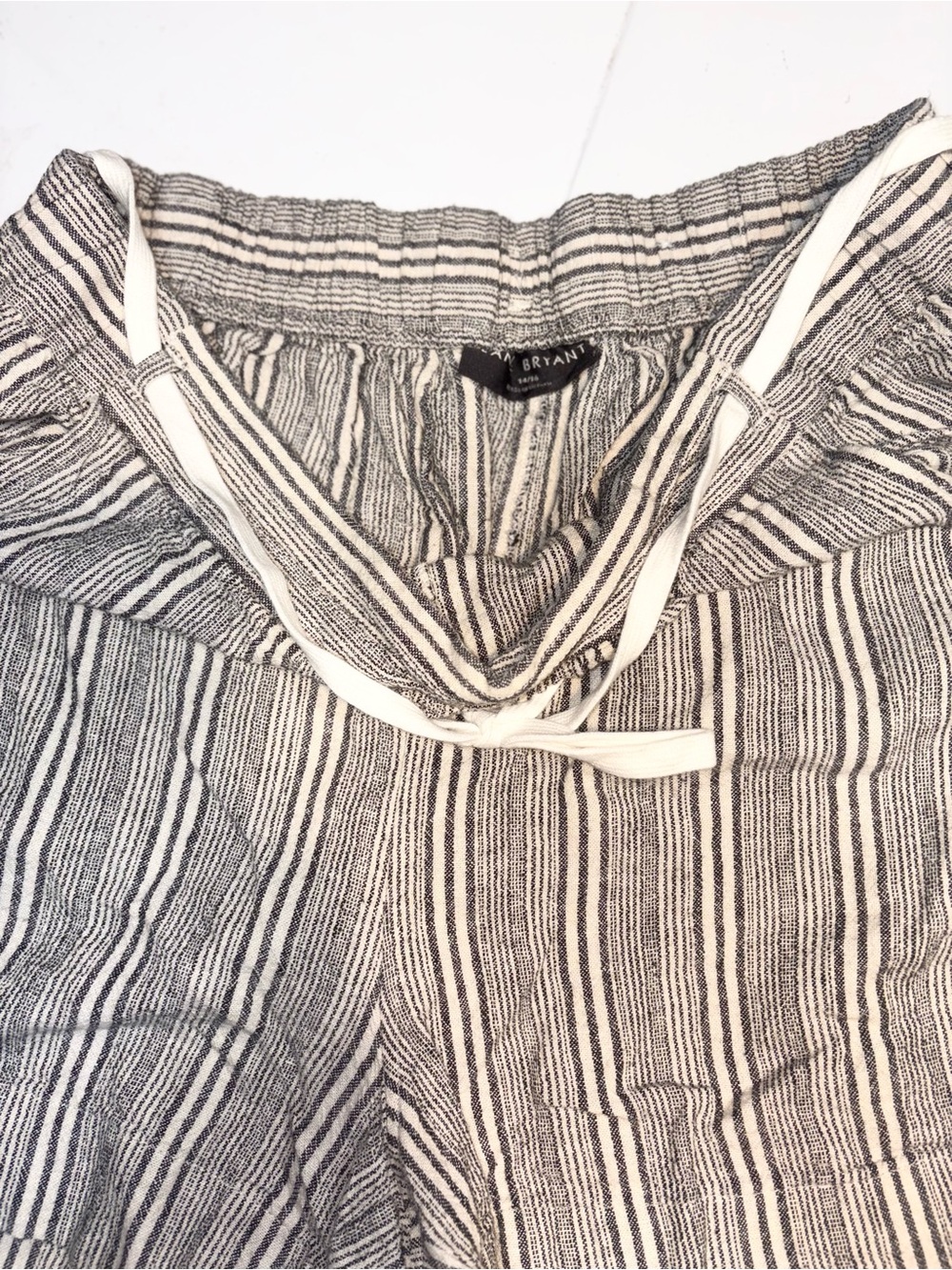Lane Bryant Striped Linen-Blend Drawstring Shorts 14-16 - Picture 7 of 12